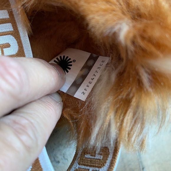 New UGG Women’s Oh Yeah Spots Slide Slipper Sandal - Picture 7 of 7